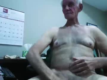 Lovebeinme Chaturbate stream image from March 29, 2025