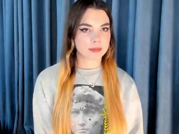 Edlinburnard Chaturbate stream image from March 29, 2025