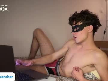 Milobestboy Chaturbate stream image from March 29, 2025