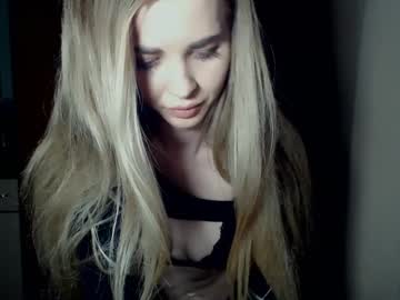 Bas_Tet Chaturbate stream image from March 29, 2025