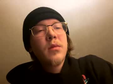 Bradyland Chaturbate stream image from March 29, 2025