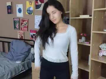 Helen_Mayerss Chaturbate stream image from March 29, 2025
