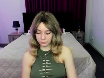 Milenafairy Chaturbate stream image from March 29, 2025