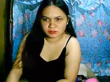 Mommaluz2903 Chaturbate stream image from March 29, 2025