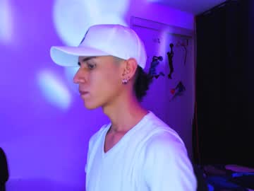 Keiner_Smith Chaturbate stream image from March 29, 2025