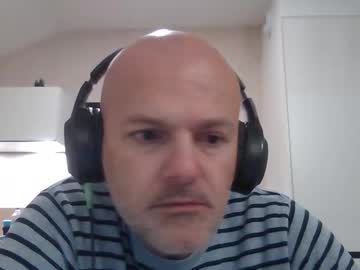 Whiteeaglesrb Chaturbate stream image from March 29, 2025