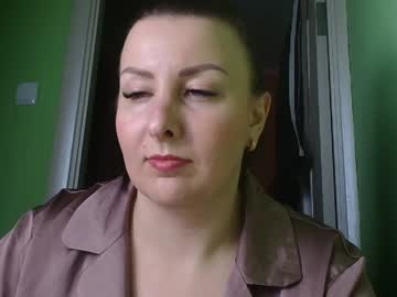 Evelyn_Blackberry Chaturbate stream image from March 29, 2025