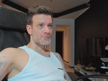 Alexxian Chaturbate stream image from March 29, 2025