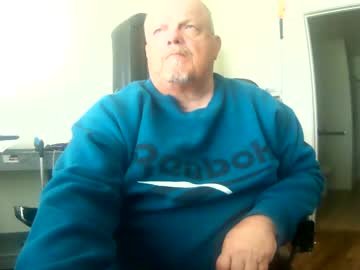 Two_Wheels_Two_Balls Chaturbate stream image from March 29, 2025