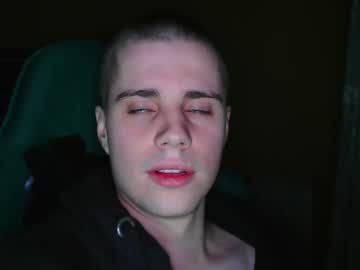 Easyprey1337 Chaturbate stream image from March 30, 2025