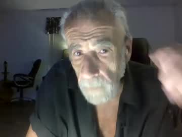 Dogluc7 Chaturbate stream image from March 30, 2025