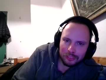 Vytautasm32 Chaturbate stream image from March 30, 2025