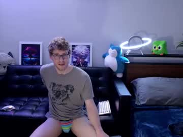 Blueeyedtallguy Chaturbate stream image from March 30, 2025