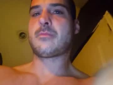 Domluckycum Chaturbate stream image from March 30, 2025