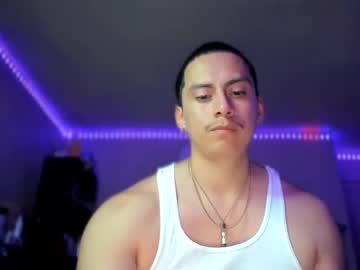 Hung10inch916 Chaturbate stream image from March 30, 2025