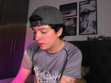 Moonlight_Baee Chaturbate stream image from March 30, 2025
