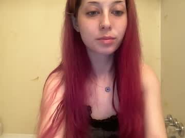 Sillysun Chaturbate stream image from March 30, 2025