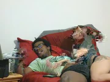 Skimaskcouple1018 Chaturbate stream image from March 30, 2025