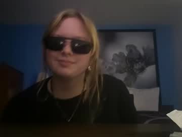 Hauntedg1rl Chaturbate stream image from March 30, 2025