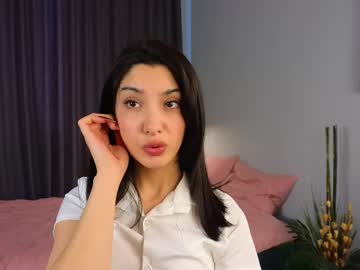 Imlika Chaturbate stream image from March 30, 2025
