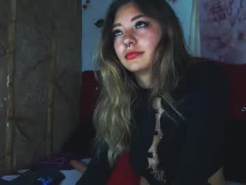 Rousse_Mariana Chaturbate stream image from March 30, 2025