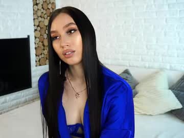Harrietblaze Chaturbate stream image from March 30, 2025