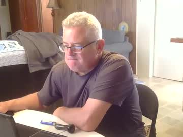 Oldermannc Chaturbate stream image from March 30, 2025