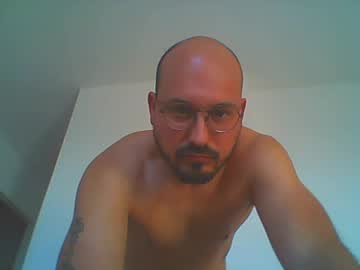 Pradoverde Chaturbate stream image from March 30, 2025