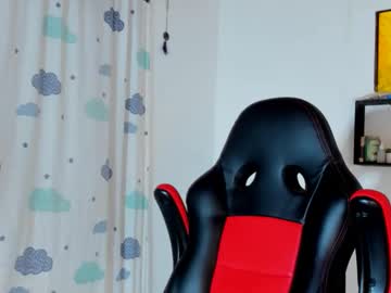 Bradhadman Chaturbate stream image from March 30, 2025