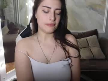 Revolucia_07 Chaturbate stream image from March 30, 2025