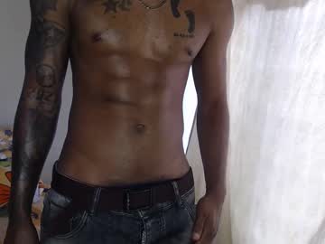 Roycuper802710 Chaturbate stream image from March 30, 2025