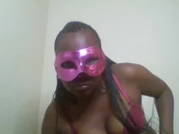 Kinkychocoqeun Chaturbate stream image from March 30, 2025