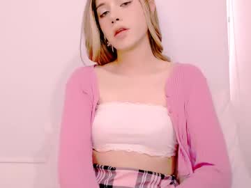 Blondetwinkcum19 stream image from March 30, 2025