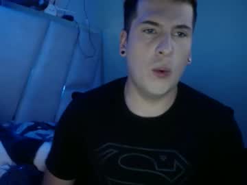 Modelchris Chaturbate stream image from March 30, 2025