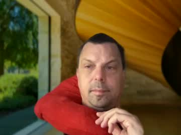 Drboobology Chaturbate stream image from March 30, 2025