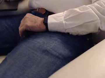 Teddybare1x Chaturbate stream image from March 30, 2025