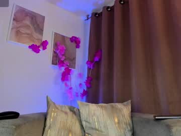 Angiepirs Chaturbate stream image from March 30, 2025