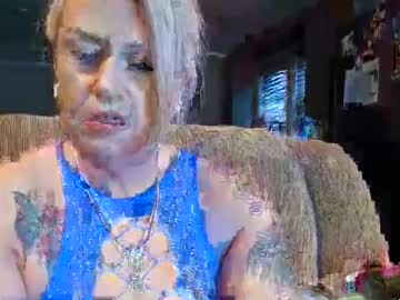 Bigenmicky Chaturbate stream image from March 30, 2025