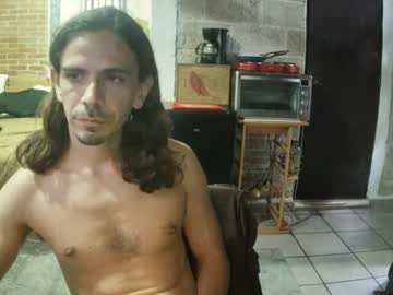 Lux_Uri Chaturbate stream image from March 30, 2025