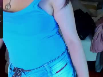 Lunaaylin Chaturbate stream image from March 31, 2025