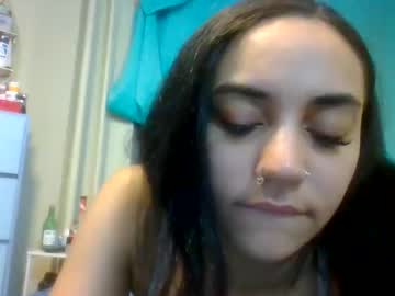 Serena571128 Chaturbate stream image from March 31, 2025