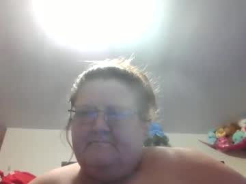 Mslindzz Chaturbate stream image from March 31, 2025