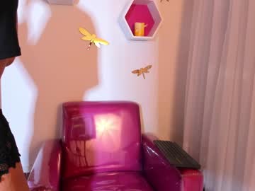 Sophiaa_Paris Chaturbate stream image from March 31, 2025