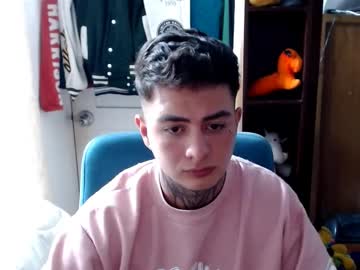 Santi_Ss Chaturbate stream image from March 31, 2025