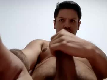 Cristopher3042 Chaturbate stream image from March 31, 2025
