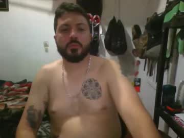 Ianssexx Chaturbate stream image from March 31, 2025