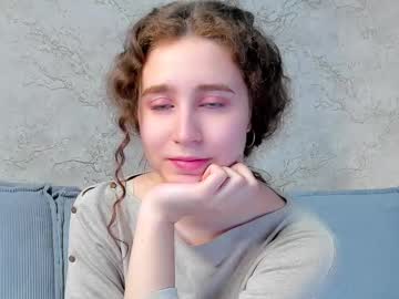 Cwengracey Chaturbate stream image from March 31, 2025