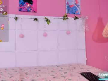 Mollydoll1 stream image from March 31, 2025