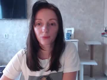 Hellokittykaty Chaturbate stream image from March 31, 2025