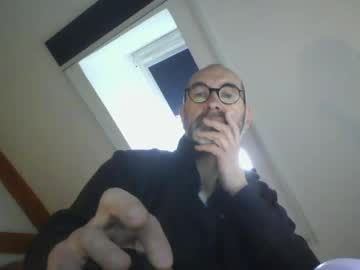 Pitrennnes Chaturbate stream image from March 31, 2025